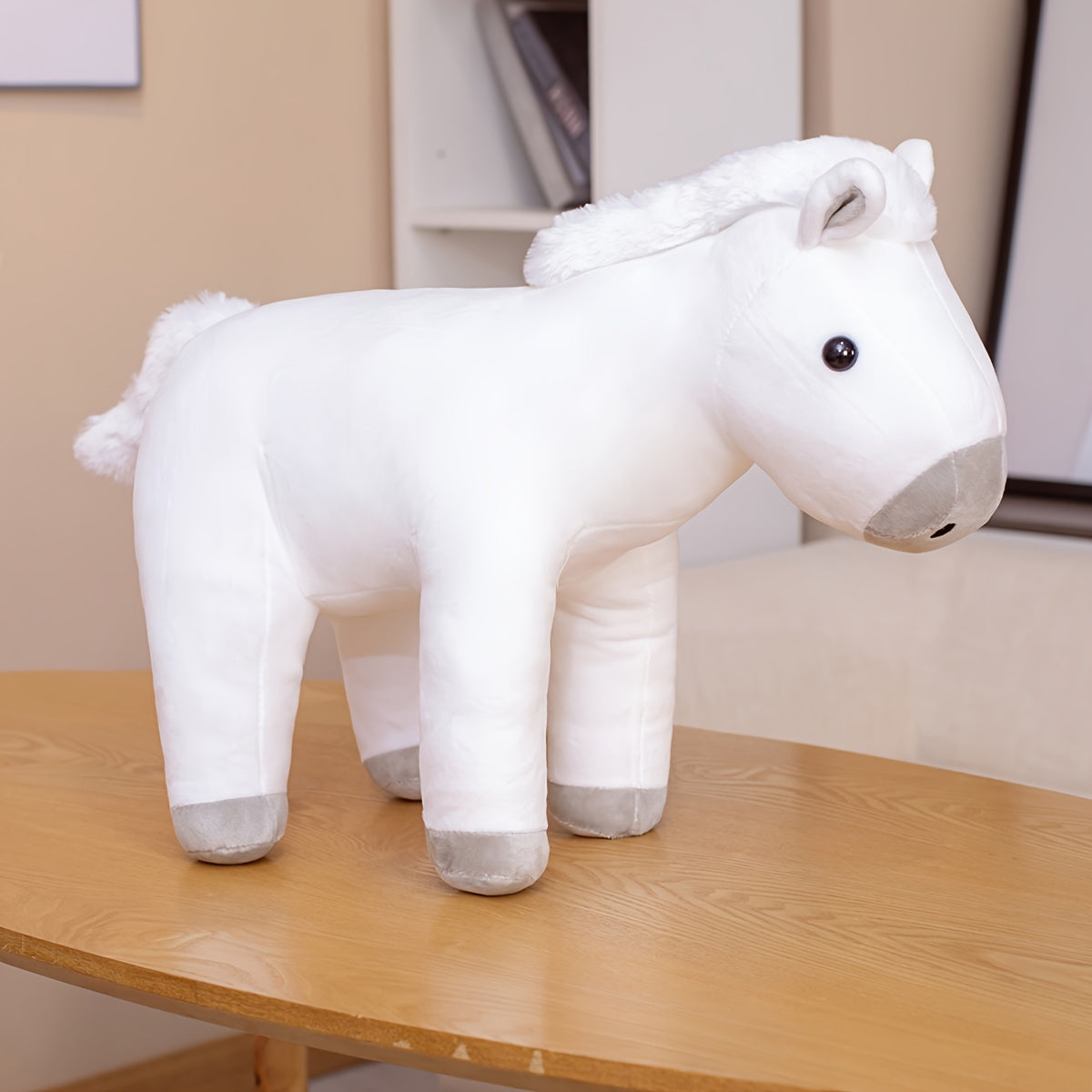 Sitzendes Pony Plüschtier