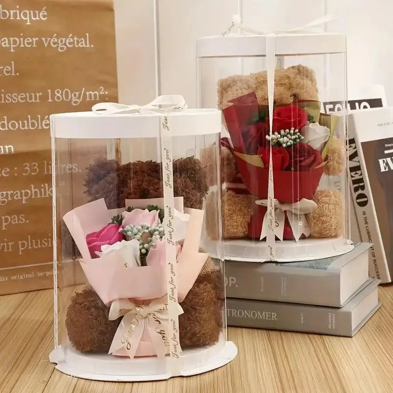 Niedlicher Teddybär mit Blumenstrauß