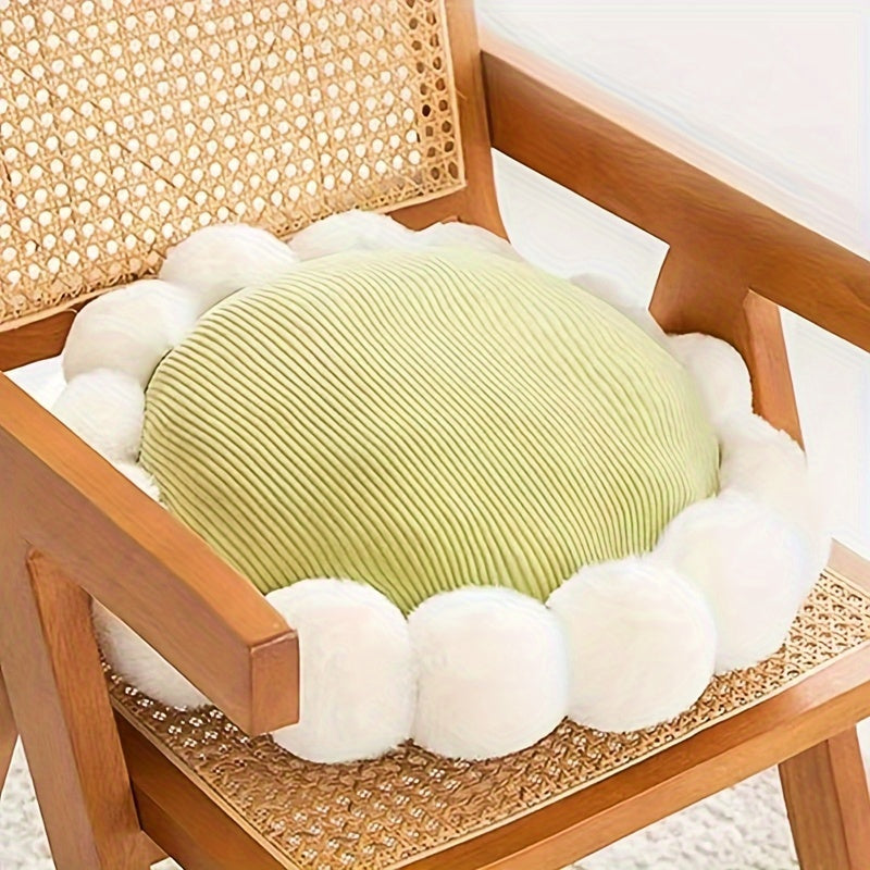 Plüschkissen mit Kaninchenplüsch