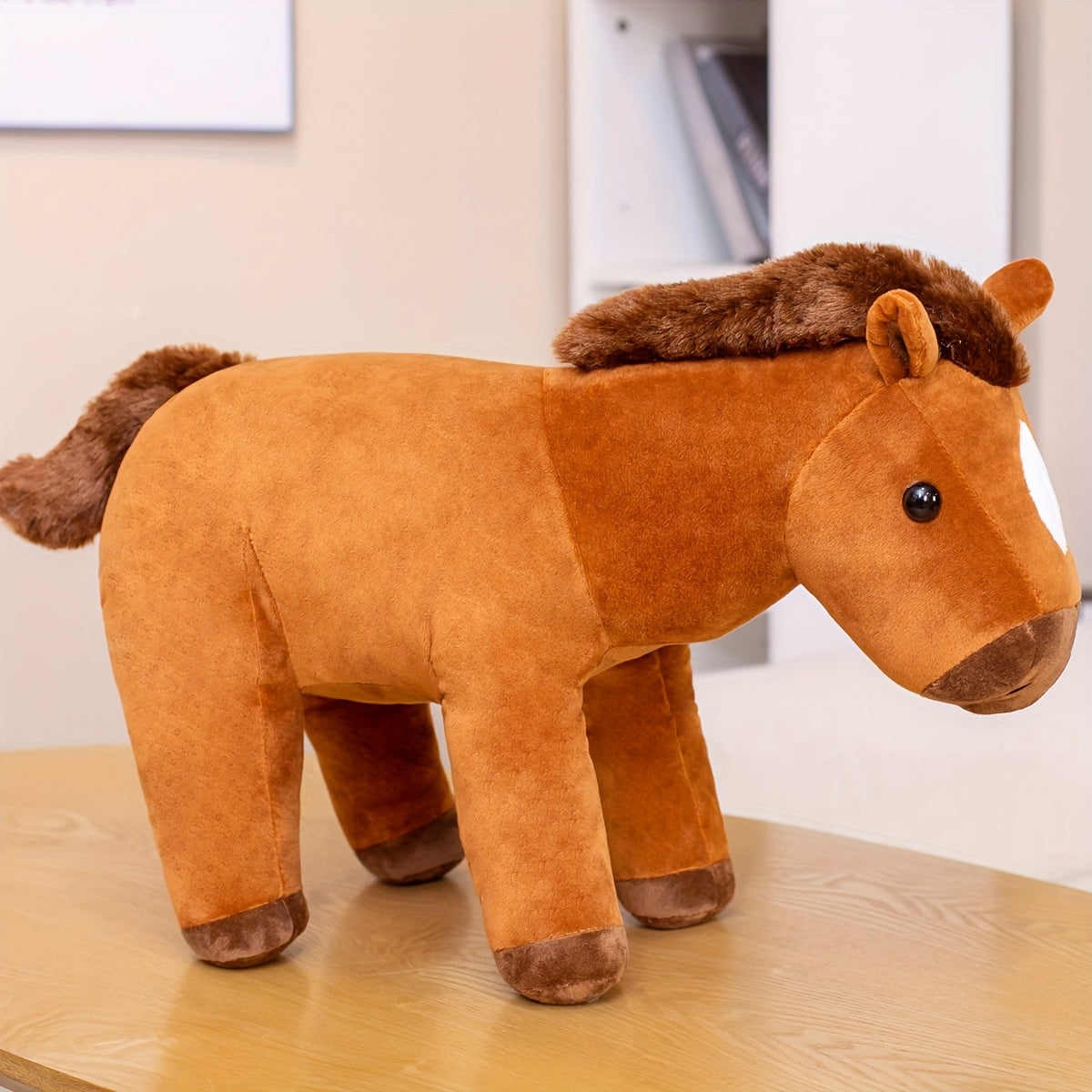 Sitzendes Pony Plüschtier
