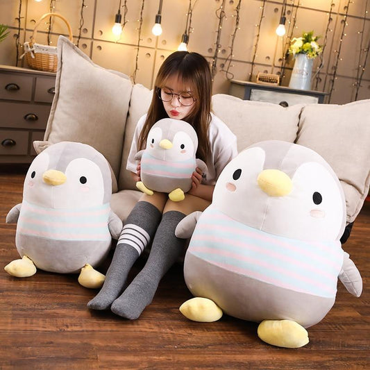 Flipper – Kuscheliger Grauer Pinguin
