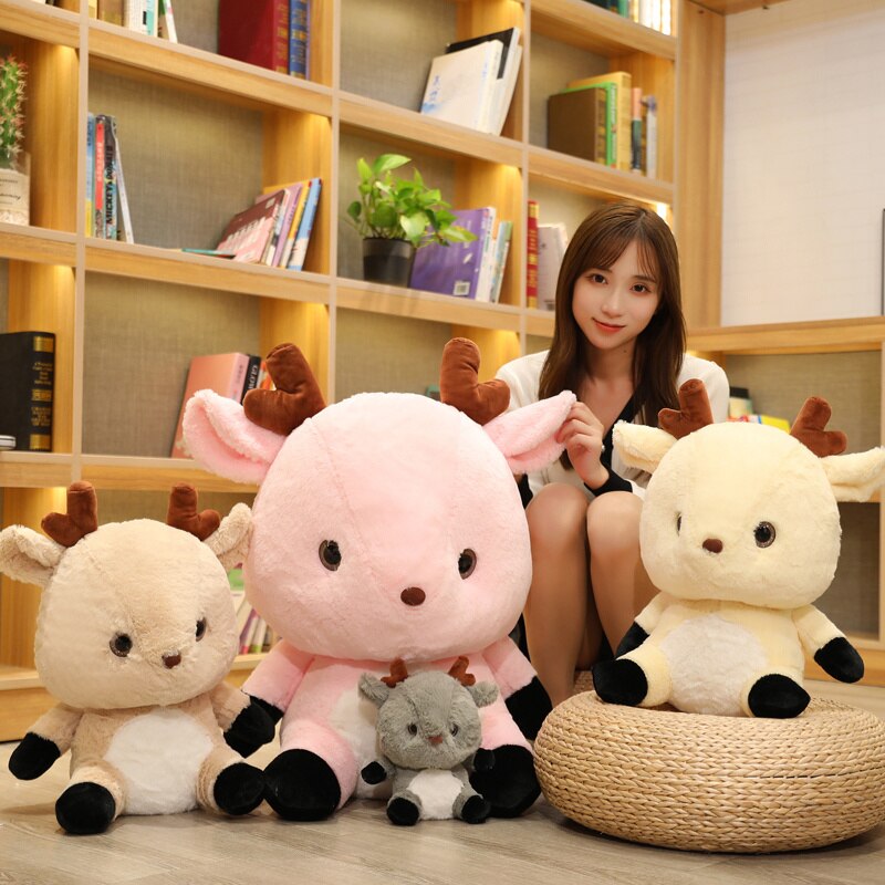 Fluffy – Kawaii Rentier Plüsch in Pink