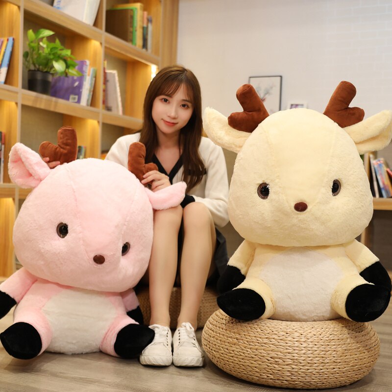 Fluffy – Kawaii Rentier Plüsch in Pink
