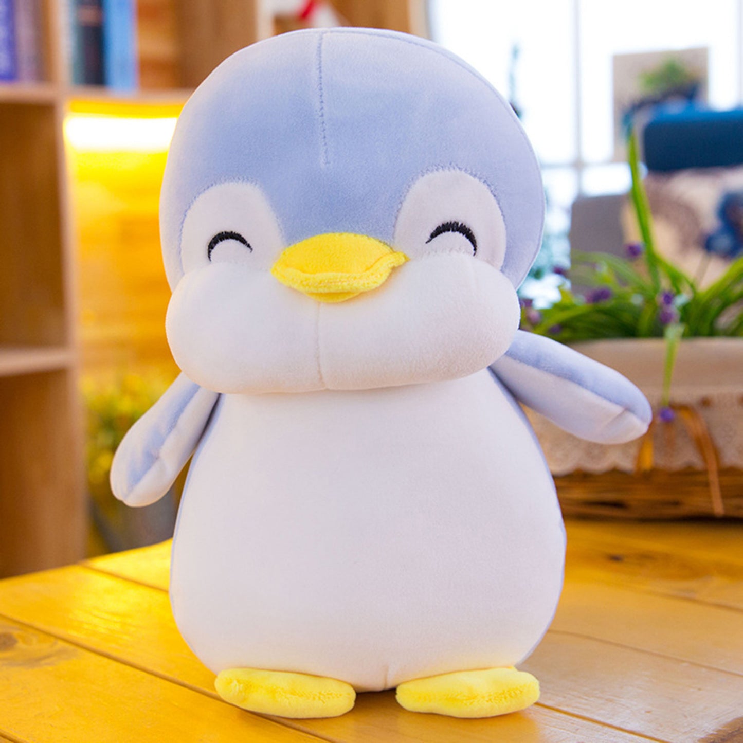 Dicker Pinguin als Stofftier