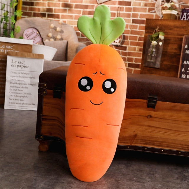 Jetzt Lustige Plüsch Karotte in verschiedenen Größen bei Kuscheltiere.store kaufen