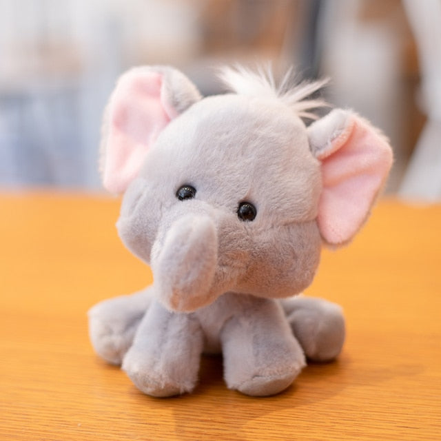 Jetzt Lustige Stofftiere in Cartoon Optik: Tiger, Elefant, Eule, Hippo, Bär, Frosch, Schweinchen, Husky, Leopard zur Wahl bei Kuscheltiere.store kaufen
