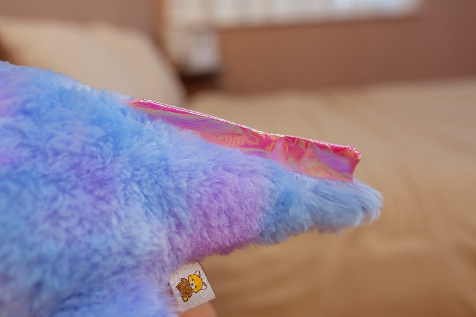 Jetzt Farbenfroher Regenbogen Fisch Stofftier Kuscheltier bei Kuscheltiere.store kaufen