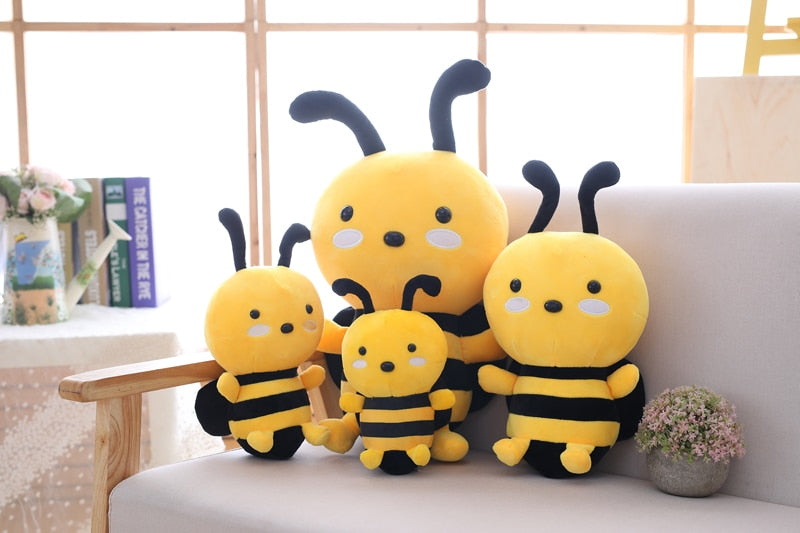 Jetzt Die lustige Honigbiene als flauschiges Stofftier (ca. 20cm bis 30cm) bei Kuscheltiere.store kaufen