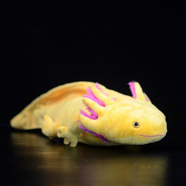 Realistischer gelber axolotl ambystoma mexicanum plüschtier